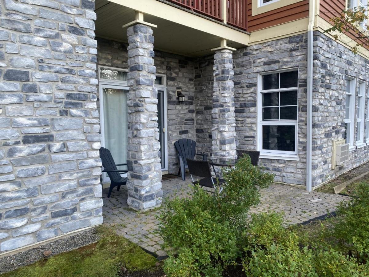 Tremblant-les-eaux Chalet *